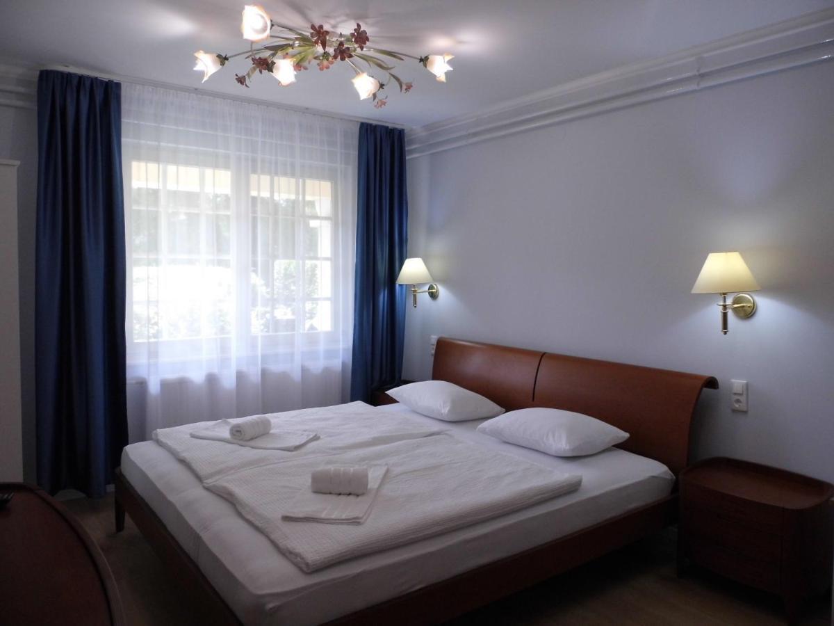 Millennium Villa Кестхей Экстерьер фото