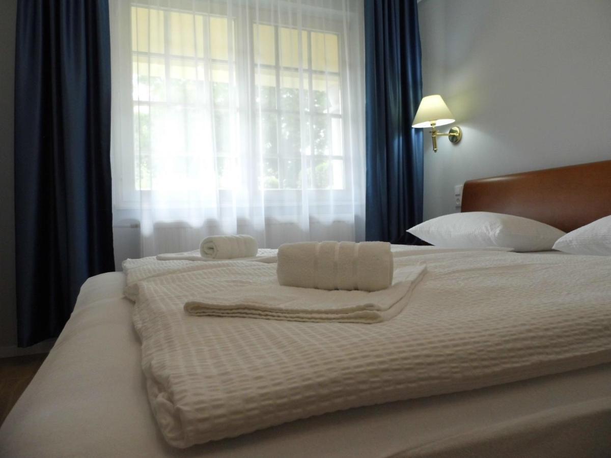 Millennium Villa Кестхей Экстерьер фото
