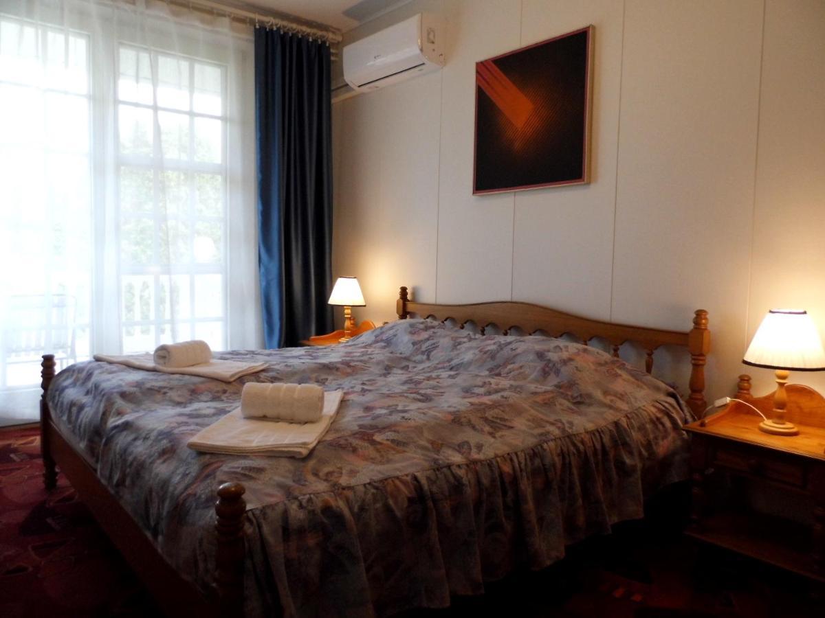 Millennium Villa Кестхей Экстерьер фото