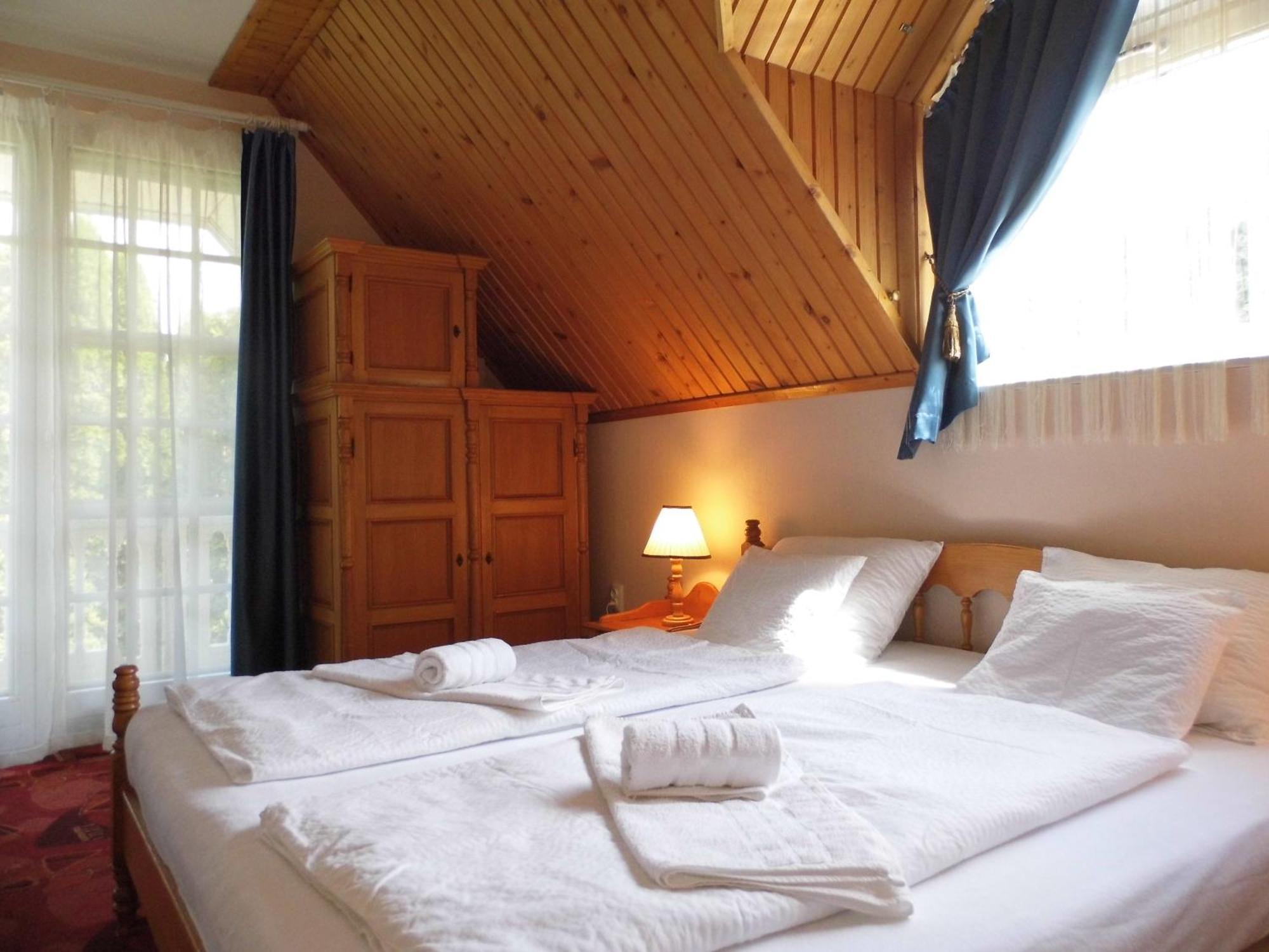 Millennium Villa Кестхей Экстерьер фото
