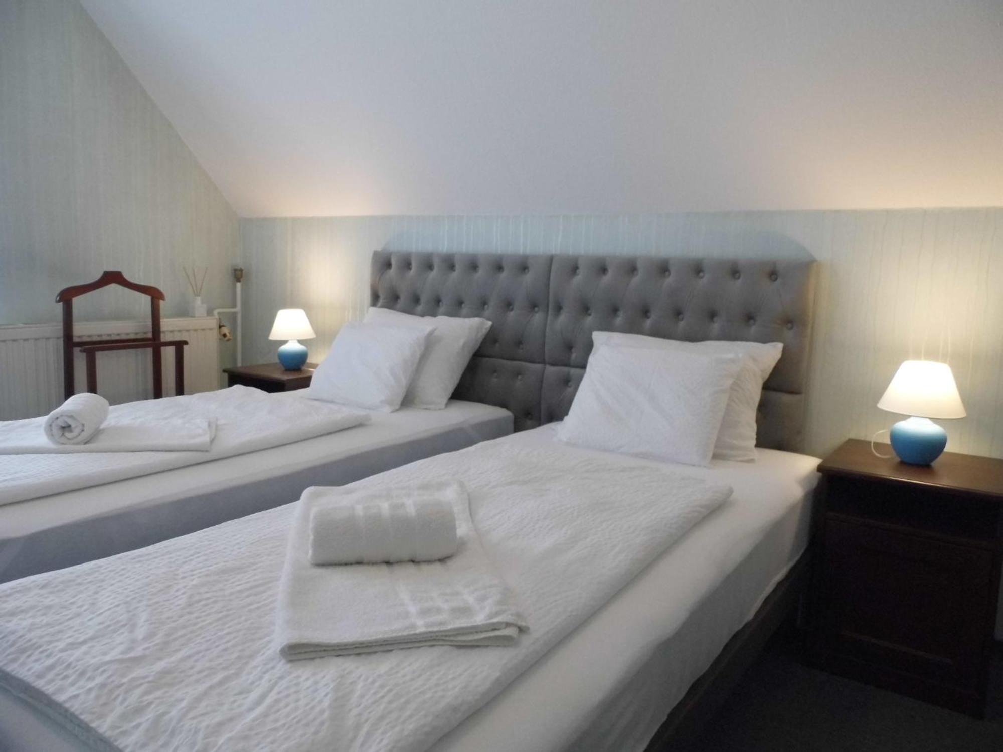 Millennium Villa Кестхей Номер фото