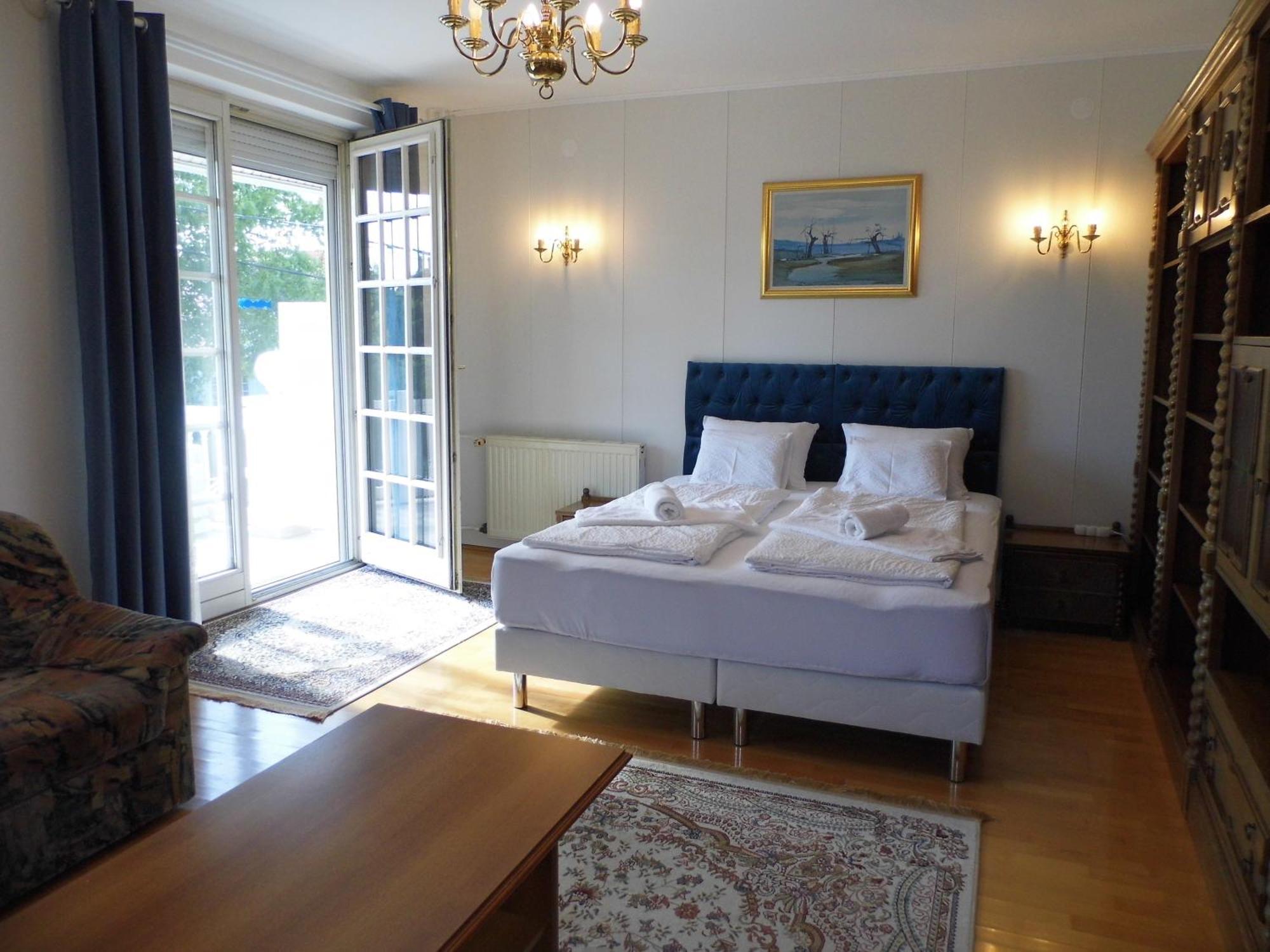 Millennium Villa Кестхей Номер фото