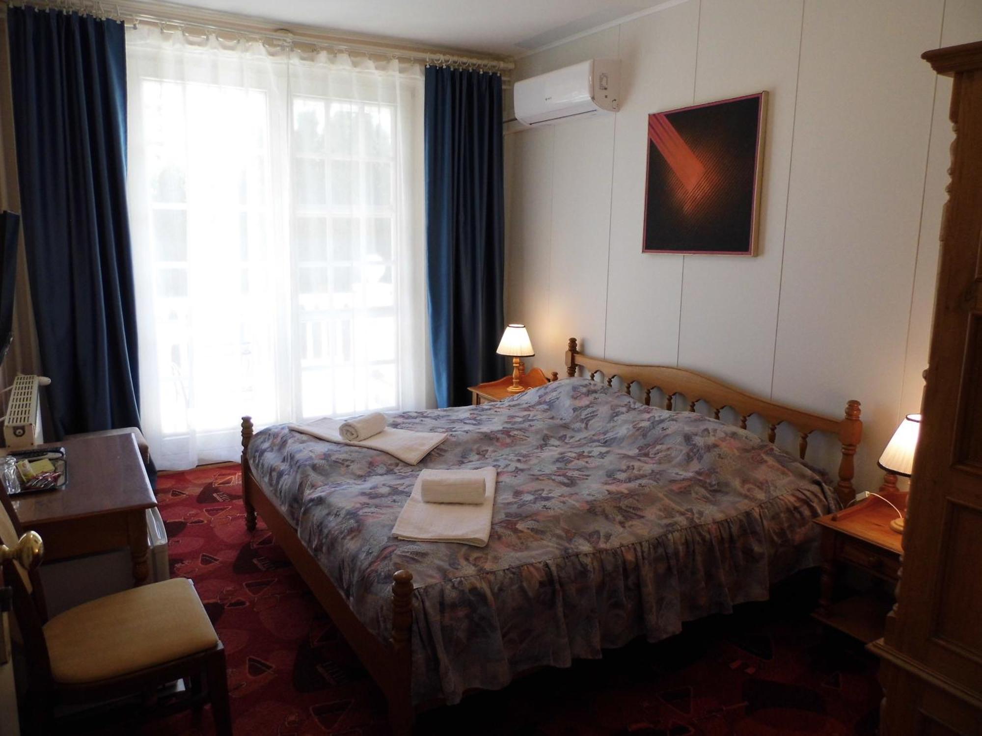 Millennium Villa Кестхей Номер фото